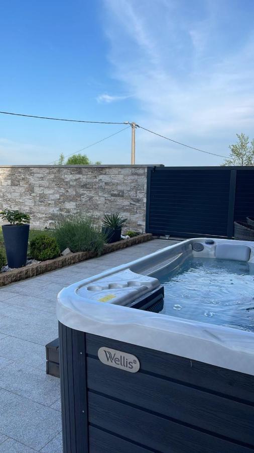 Villa De Luxe بيهاتش المظهر الخارجي الصورة